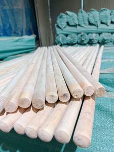 Manche en bois d'eucalyptus Tête de balai en plastique portable Fabriqué au Vietnam 60-120 cm Prix compétitif - Product Image 6