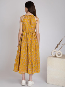 บล็อกมือพิมพ์ตัดรายละเอียดด้านหลังชุดคัม kurti ผ้าฝ้ายดอกไม้ยาวแม็กซี่ดีไซเนอร์ kurti สําหรับผู้หญิง - Product Image 2