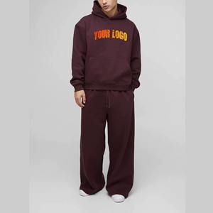 Conjunto Deportivo de Primera Calidad, Tela de la Mejor Calidad, Pedrería y Estampados en el Conjunto Deportivo, Conjunto Deportivo Moderno con Sudadera - Product Image 1