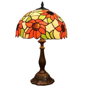 Lampe de table classique traditionnelle en verre motif tournesol avec culot E26, variateur tactile, design flexible pour chambres, bureaux, salles d'étude - Product Image 5