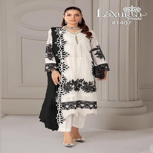 Dernier Designer Faux Georgette Broderie Travail Salwar Costume Indien & Pakistanais Vêtements par FabZone - Product Image 5