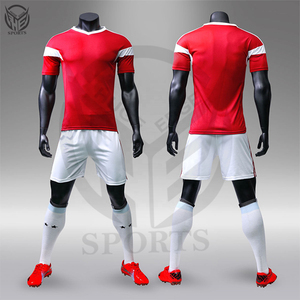 Uniformes de Fútbol Más Vendidos en 2026, Conjunto de Fútbol Personalizado para Hombre, Tela 100% de Calidad Pura. - Product Image 6