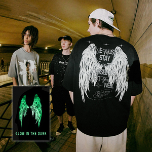 Camiseta STREETLAB para Hombre, Oversize, con Alas de Ángel que Brillan en la Oscuridad, Manga Corta, Corte Holgado, Estilo Urbano, 100% Algodón Jersey - Product Image 2