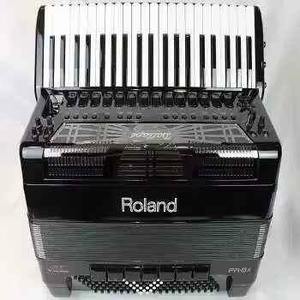 Tout nouveau FR-8X V-ACCORDION en NOIR-STYLE DE CLAVIER EN Stock - Product Image 1