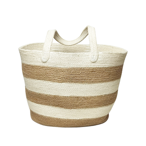 Promotional Laminated Jute Gunny Bags Customized Color <b>Drawstring</b>/Zipper Closure Fashion Style Bangladesh Origin for Kids DIY - Product Image 6