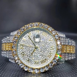 Montres en diamant pour <span class=keywords><strong>femme</strong></span> uniques de luxe pour <span class=keywords><strong>femme</strong></span> <span class=keywords><strong>Montre</strong></span> ronde en argent pour <span class=keywords><strong>femme</strong></span> Cadran de marque personnalisé Montres-bracelets à <span class=keywords><strong>quartz</strong></span> de luxe en zircon glacé - Product Image 2