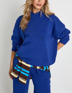 Fabricants de vêtements, survêtement pour femme coupe ample, logo imprimé DTF personnalisé, t-shirt col rond, survêtement de basket confortable en polaire - Product Image 3