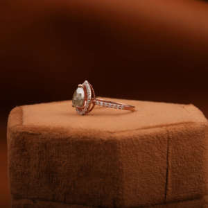 Pera Cut Lab Grown Diamond Rose Cut Pera Ring Pave Set Half Eternity 14KT Rose Gold Halo Compromiso Nuevo anillo clásico de moda - Product Image 2