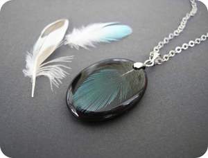 สร้อยคอเรืองแสงทำด้วยมือสุดสร้างสรรค์สำหรับผู้หญิงทำจากเรซิ่นรูปเมฆท้องฟ้าสีน้ำเงินเข้ม2024 - Product Image 5