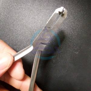 Pince à épiler orthodontique de 0,5 mm pour la fabrication de courbes d'arche, instruments dentaires en gros - Product Image 2