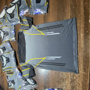 Camiseta de Compresión Personalizada con Estampado Digital para Hombre, Ropa Deportiva para MMA y Entrenamiento en Gimnasio, Spandex/Poliéster Ajustado - Product Image 4