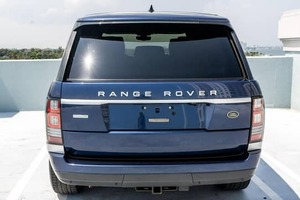 SUV de luxe à grande portée, nouvelle génération, Dark Ra-nnge- Rooveer, aspiration naturelle, Autobiography, LWB, construit pour le prestige, performances puissantes - Product Image 5