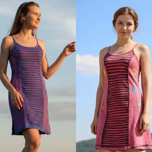 Nouvelle robe bohème gypsie pour femmes, en coton, mini, col rond, confortable, respirante, broderie florale, lingerie élégante, taille naturelle - Product Image 1