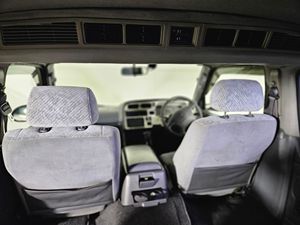 Toyota HiAce Super Custom USADO de 1998 - Product Image 4