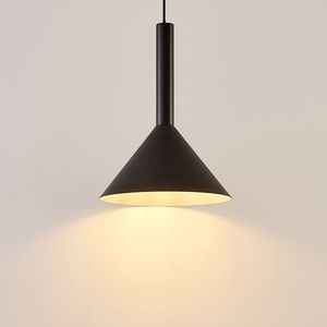 Lampe suspendue en métal d'intérieur de luxe conçue pour rehausser l'espace avec un style d'éclairage sophistiqué - Product Image 5