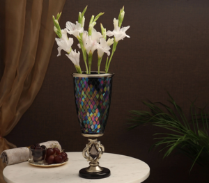 Vase Wax & Wane Vase en verre gris fumé avec accent feuille d'or Vase à fleurs décoratif moderne de luxe pour la maison, le bureau et l'hôtel - Product Image 1