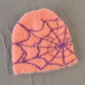 Gorro de Mohair de Alta Calidad, Personalizado, con Rayas Degradadas Suaves, Moderno y Cálido, para Uso en la Playa, Fabricado con Alta Calidad - Product Image 5