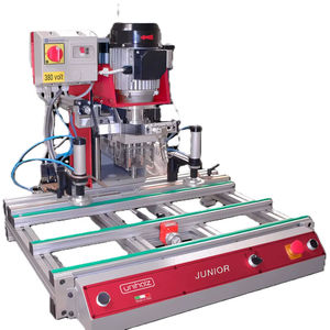 Máquina Perforadora Totalmente Automática UNIHOLZ Junior Colibri con Tres Husillos Fabricada en Italia - Product Image 1