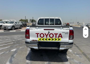 Toyota Hilux SR5 2019 / Disponible para la Venta con Bajo Kilometraje, Motor de Gasolina, Auto Usado en Excelentes Condiciones y Sin Accidentes - Product Image 6