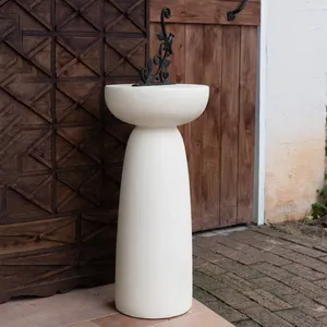 Maceta de Metal chapada en oro hecha a mano para decoración, maceta de Metal de estilo moderno hecha a mano para florero de sala de estar Zahid Exports - Product Image 1