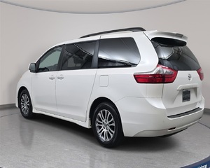 Toyota Sienna <span class=keywords><strong>SE</strong></span> Premium 8 places FWD 3.5L V6 SMPI DOHC 8 vitesses automatique, modèle <span class=keywords><strong>2020</strong></span>, d'occasion - Product Image 2