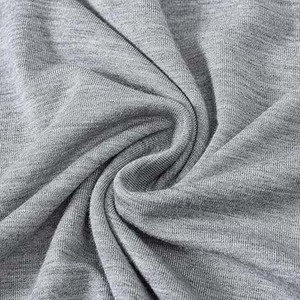 Ensemble de vêtements d'été deux pièces pour hommes, personnalisé avec logo, respirant, brodé, 100% coton/polyester, en molleton, pour la salle de sport et le fitness - Product Image 4