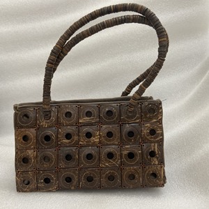 Sac vintage pour femmes, sacs en coquille de noix de coco, nouveau design, sacs à main en noix de coco, sacs pour femmes, faits à la main, écologiques, en coco-éco - Product Image 2