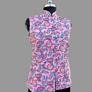 Nouvelle arrivée de veste en coton imprimé bloc à la main pour femmes Multi Floral réversible hiver formel gilet Logo dos à la mode Design fait main - Product Image 1