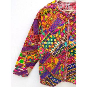 Veste Kantha Vintage faite à la main manteau brodé en cuir de peau de mouton Unique avec miroir indien travail coton remplissage inspiré Kimono - Product Image 4