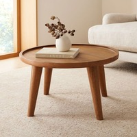 Table basse portable en bois massif antique avec texture riche, rehaussant la décoration intérieure traditionnelle, meubles de salon
