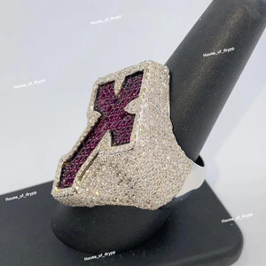 Anillo de Diseño Cruzado de Lujo con Baguette Morado y Diamantes Moissanite VVS en Plata de Ley 925, Anillo de Declaración con Incrustaciones - Product Image 3