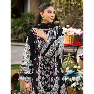 Ensemble 3 pièces ELAF : Chemise brodée lourde avec dupatta en mousseline imprimée et pantalon pour printemps/été - BIC-4723 - Product Image 3