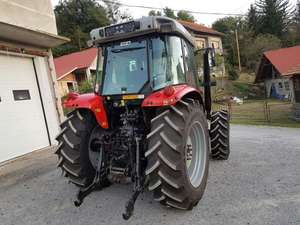 Tracteur à roues Massey Ferguson 5455 80 ch 120 ch 4 roues motrices d'occasion - Product Image 5