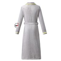 Bata de satén de seda 100% para mujer, manga larga, cuello con muescas, largo hasta la rodilla, elegante, para spa o dormir, color negro liso, manga completa, personalizada para mujer