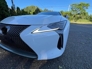 Lexus LC 500 2021 Usado en Buenas Condiciones, Certificado y Limpio - Product Image 2