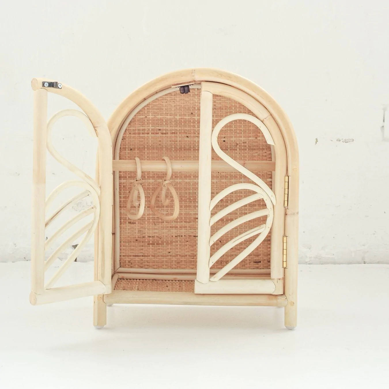 ธรรมชาติ