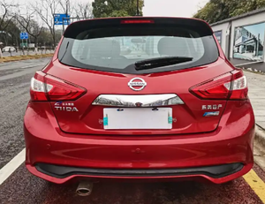 Auto compacto de Japón, año 2016, motor 1.6L, 126 caballos de fuerza, transmisión CVT, sin accidentes y listo para enviar. - Product Image 5