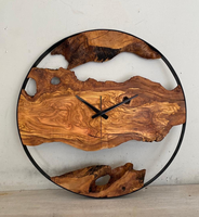 Horloge murale en bois simple moderne prix bon marché et cadre en métal artisanat maison horloge murale décorative nouveau Design