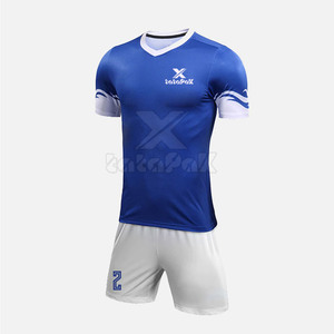 Fabricación de fábrica Ropa deportiva Uniforme de fútbol Color personalizado Uniforme de fútbol de alta calidad para adultos - Product Image 1