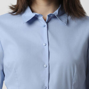 Camisa informal de poliéster/algodón con botones para mujer, manga larga, transpirable, suave, duradera, durante todo el año, con logotipo frontal para Primavera/Verano - Product Image 3