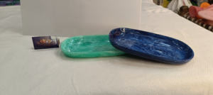 Plateau de service artisanal en résine de marbre vert naturel fait à la main décorations de Noël tendance pour la maison bijoux affichage maison élégante - Product Image 5