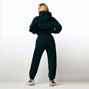 Conjunto de 2 piezas informal con estampado de talla grande y logotipo personalizado, sudadera transpirable de secado rápido para correr, pantalones de chándal de algodón para mujer - Product Image 6