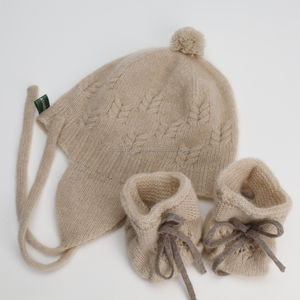 Chaussons en cachemire bio anti-allergéniques pour bébé, doux pour la peau et respirants, évacuant l'humidité pendant 0 à 6 mois - Product Image 6