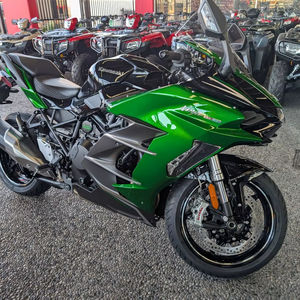 Motos sportives <span class=keywords><strong>Kawasaki</strong></span> Ninja <span class=keywords><strong>650</strong></span> ABS KRT Edition 2026 CLEAN <span class=keywords><strong>Performance</strong></span> à vendre + Garantie - Product Image 1