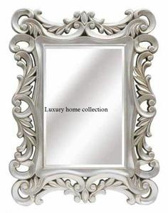 Cadre de miroir en bois de ferme avec finition de peinture en détresse et touche rustique pour une apparence d'entrée charmante - Product Image 6