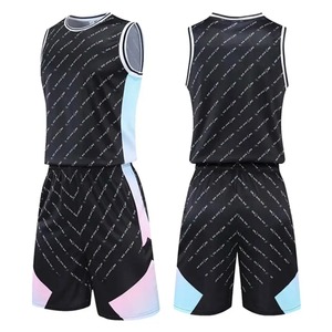 Servicio al por mayor Diseña tu propio uniforme de baloncesto 100% Poliéster Último estilo Conjunto de uniforme de baloncesto de la mejor calidad - Product Image 1