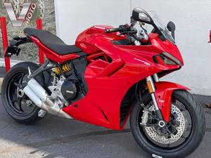 Ducati SuperSport 950 rouge Ducati, modèle 2022, d'occasion - Product Image 2