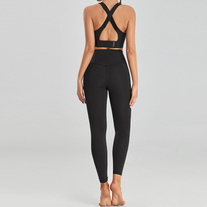 Sujetador deportivo sin mangas para gimnasio de alta calidad personalizado 2025, conjunto de pantalones de 2 piezas, conjunto de Yoga para mujer hecho en Pakistán - Product Image 6