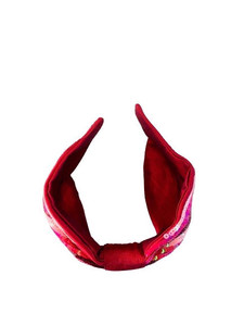 Accesorio para el Cabello Ligero, Cómodo, Duradero, con Base Acolchada Suave y Recubierta de Tela, Hecho a Mano con Cuentas, Lentejuelas y Nudos Bordados - Product Image 4