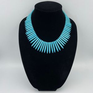 Collares de joyería de moda de diseño moderno de lujo para aniversario, regalo de compromiso, fiesta, boda, desgaste a precio de exportación - Product Image 3